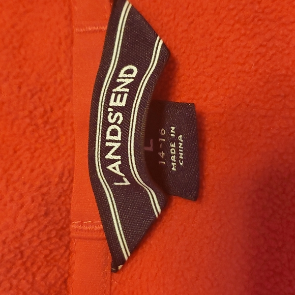 Lands' End half zip fleese pullover.  Like new.  Size large.  Rose. - Picture 5 of 6